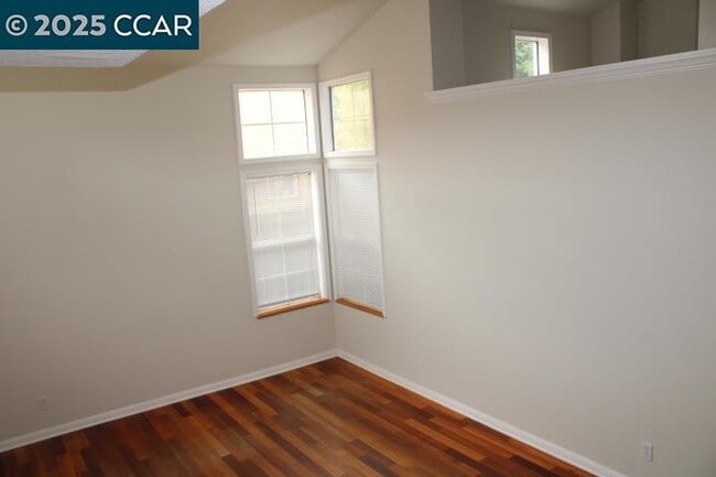 Building Photo - 247 Catalina Dr