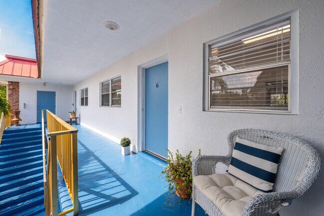 Building Photo - 308 Southwind Ct