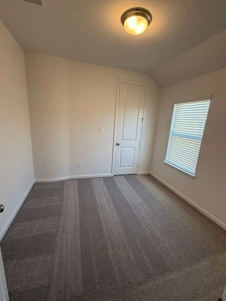 Building Photo - 8943 Red Wolf Pl