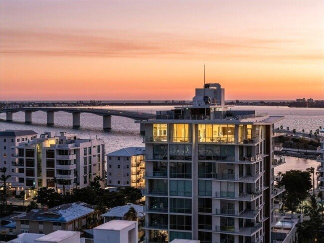 Building Photo - 111 Golden Gate Point