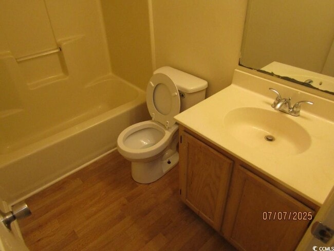 Building Photo - 4258 Pinehurst Cir