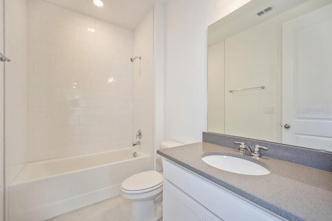 Building Photo - 16029 Volterra Point