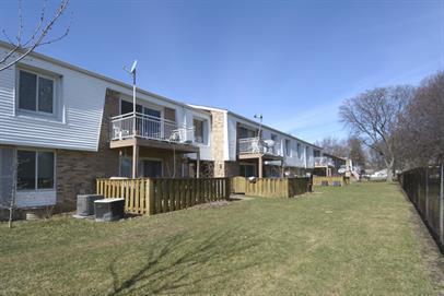 Primary Photo - 4400 W Euclid Ave