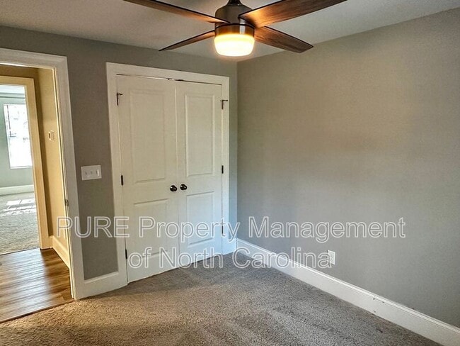 Building Photo - 708 Union St S