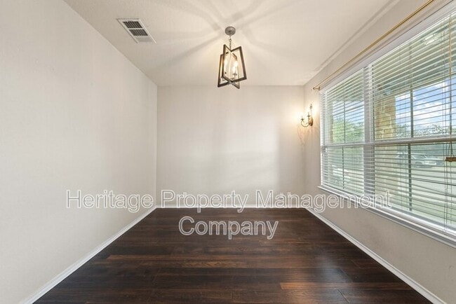 Building Photo - 6035 Hematite Rim