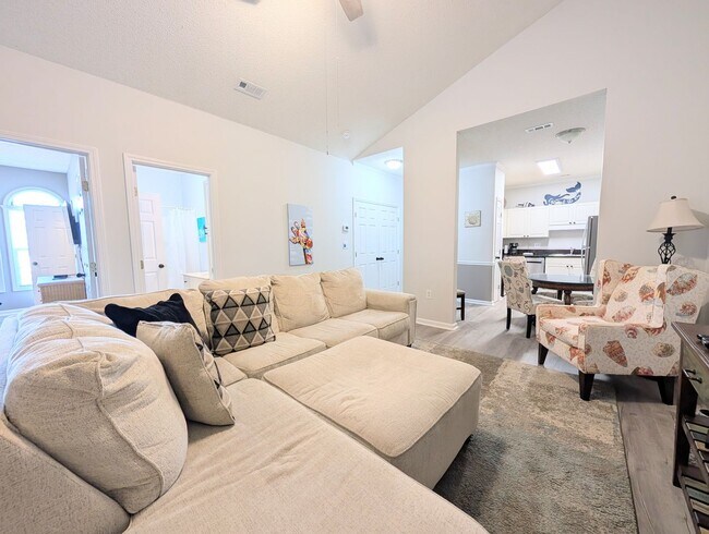 Building Photo - Long Term Rental in Savannah Shores - Myrtle Beach, SC