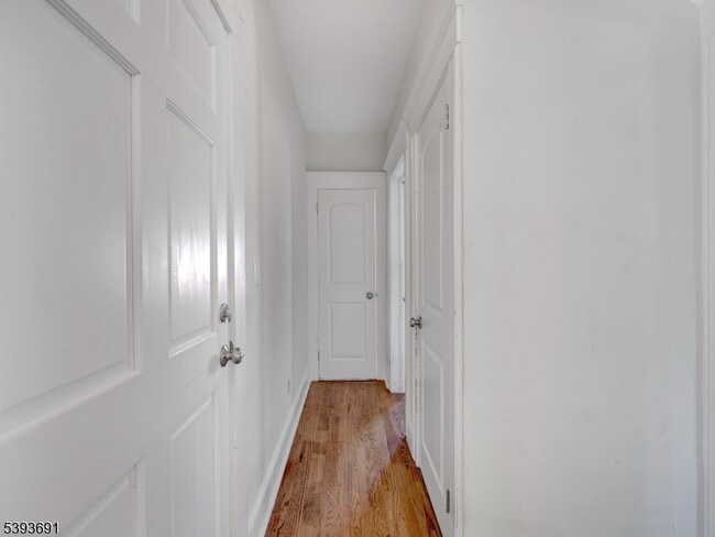 Building Photo - 222 Lafayette Ave