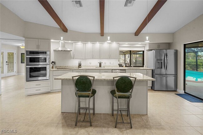 Building Photo - 16686 Bobcat Dr