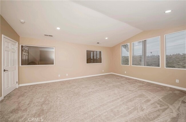 Building Photo - 5338 Chariton Ave