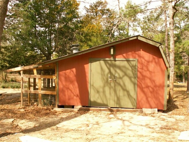 Building Photo - 143 Old Piney Trail