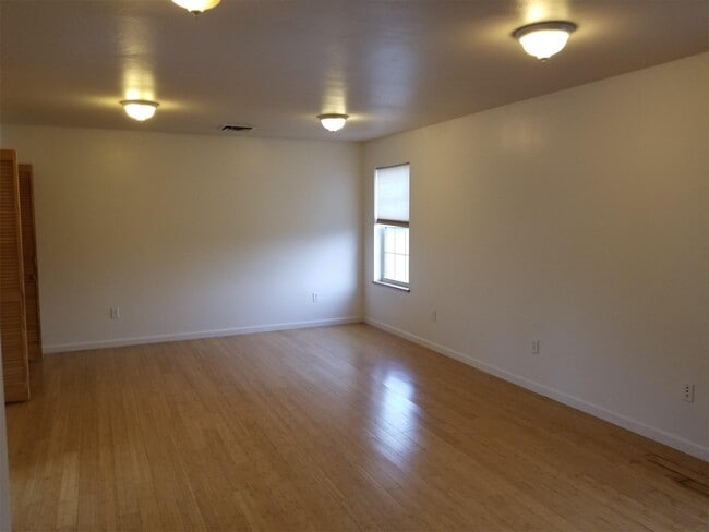 Building Photo - 1408 Wyoming St