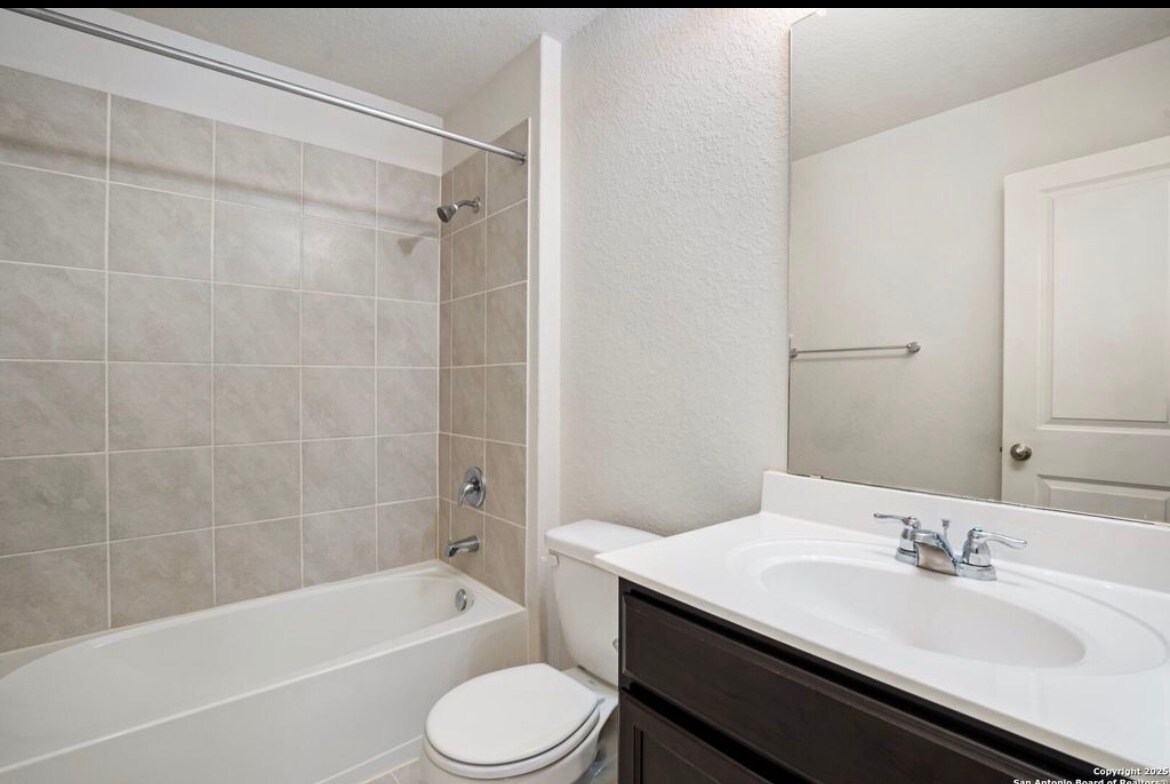 Building Photo - 2926 Wentwood Run