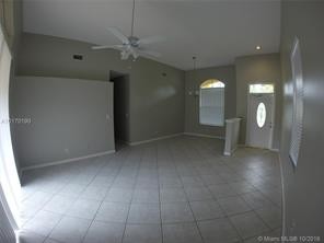 Building Photo - 5442 NW 54th Dr