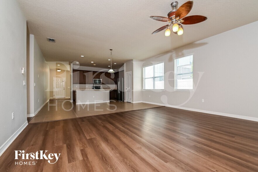 Building Photo - 7724 Tangle Rush Dr