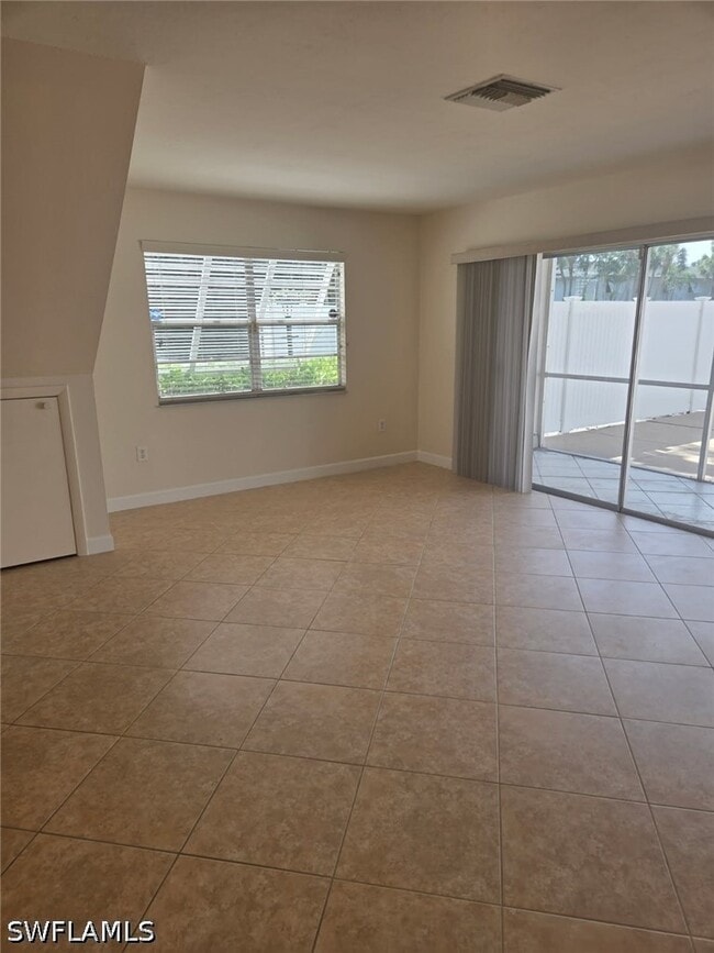 Building Photo - 25488 Cockleshell Dr