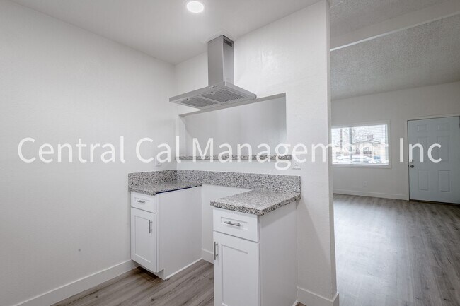 Building Photo - 1244 Virginia Ave