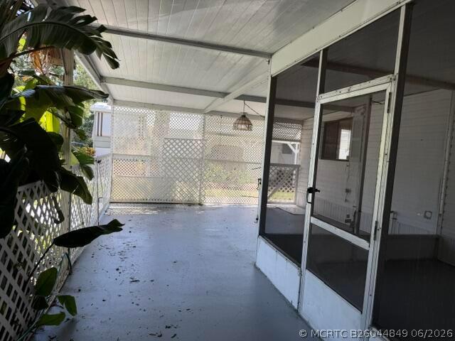 Building Photo - 126 Yuma Way