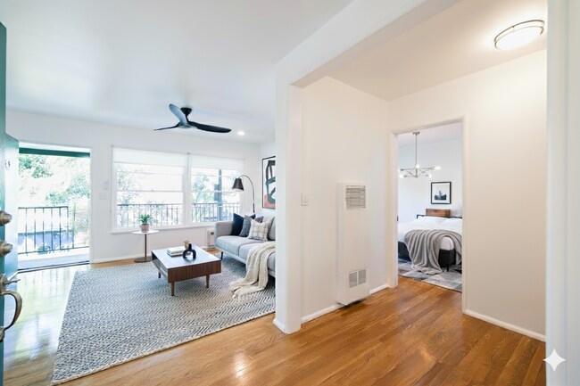 Primary Photo - 11638 Riverside Dr
