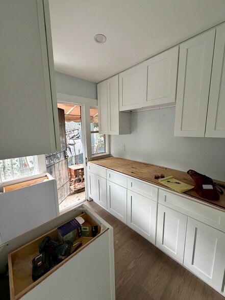 Building Photo - 635 W Avenue 28