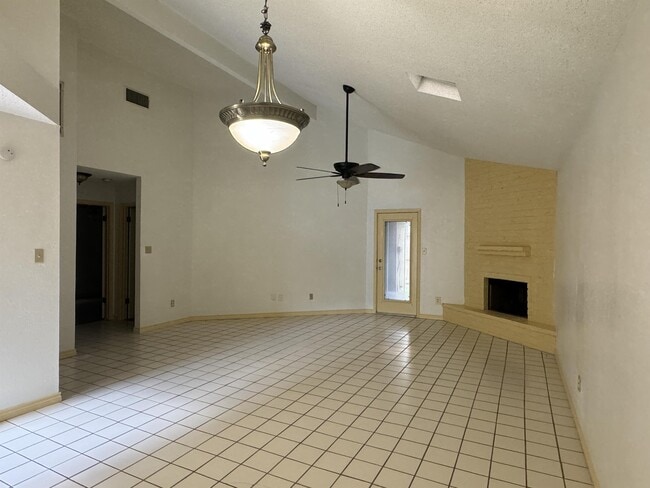Building Photo - 7126 Fort Collins Dr