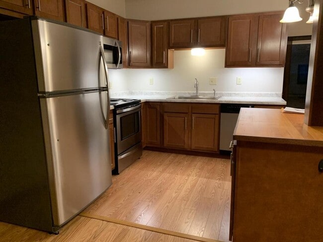 Building Photo - Unit #2 217 5th Ave. Shell Lake