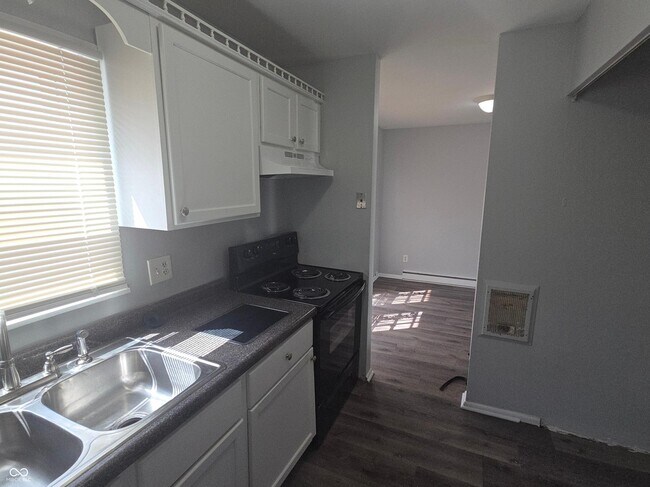 Building Photo - 3338 Tara Ln