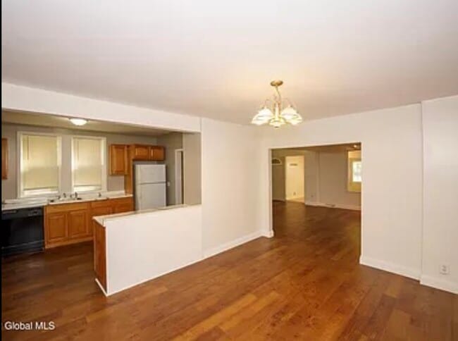 Building Photo - 1508 Tibbits Ave