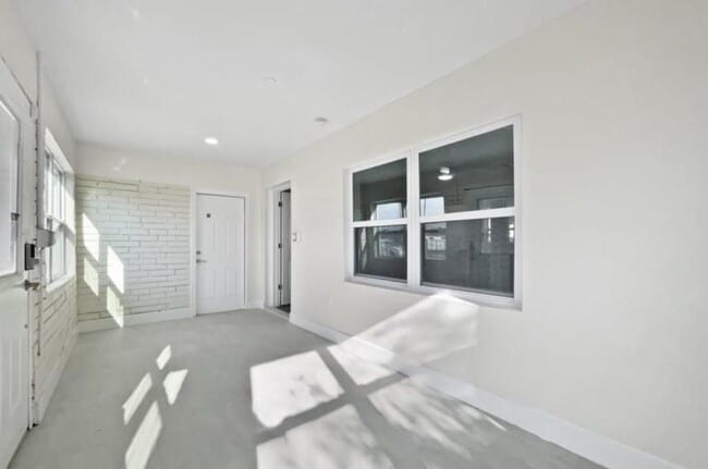 Building Photo - 2421 NW 152nd St