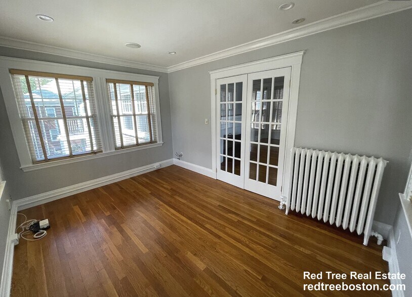 Building Photo - 36 Gerald Rd