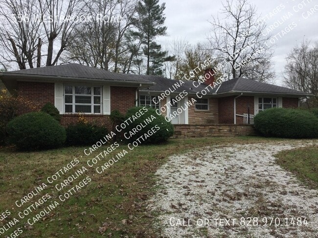 Building Photo - 558 Westbrook Rd