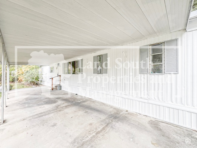 Building Photo - 3311 J Rd