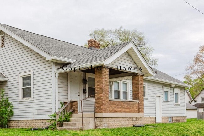 Building Photo - 1301-1303 N Rural St