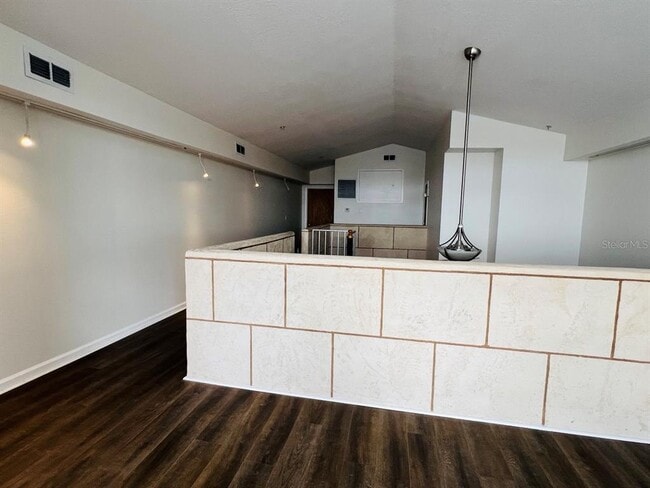 Building Photo - 101 Palm Harbor Pkwy
