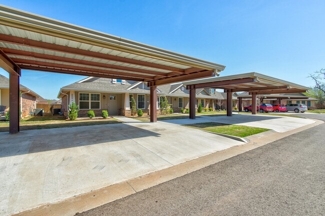 Building Photo - 8809 SW 55th St