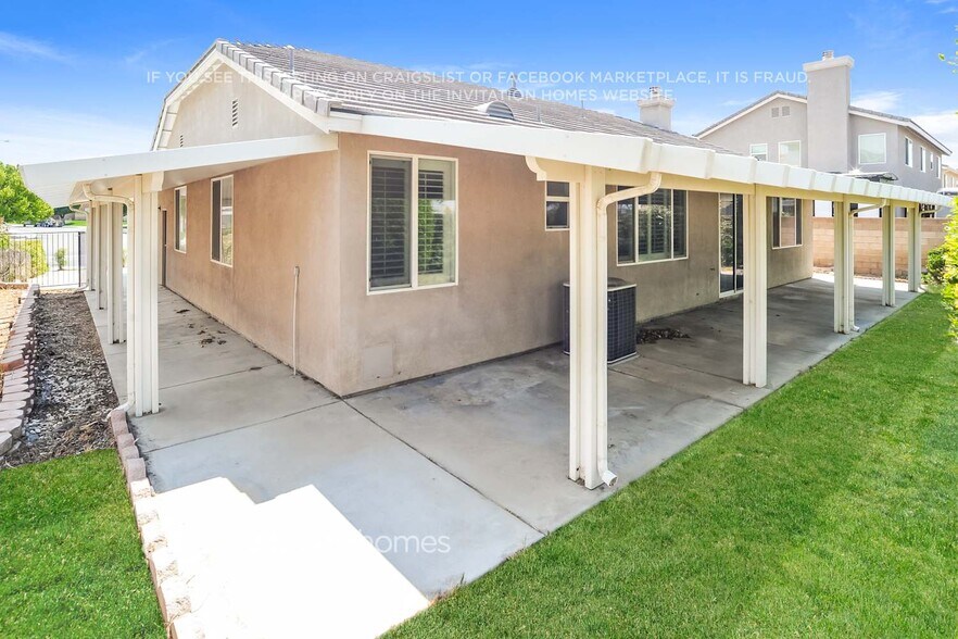 Building Photo - 4551 Jade Ct