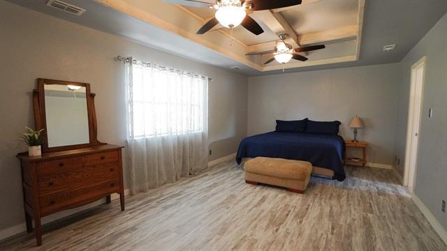 Building Photo - 720 Pebble Beach Dr