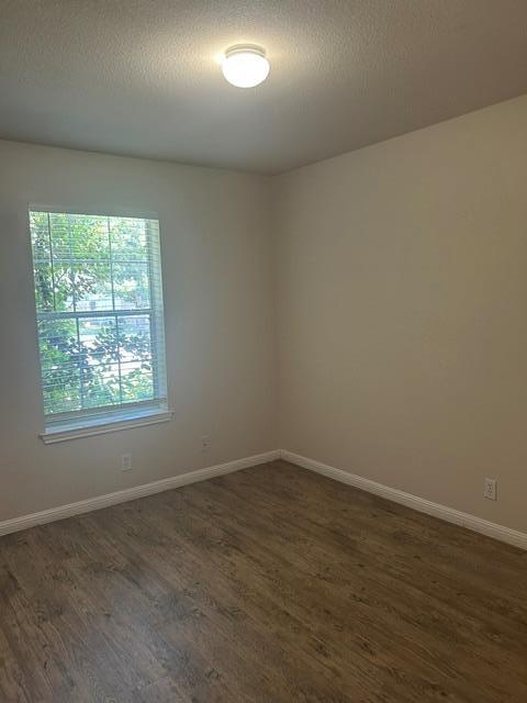 Building Photo - 108 Pond Way
