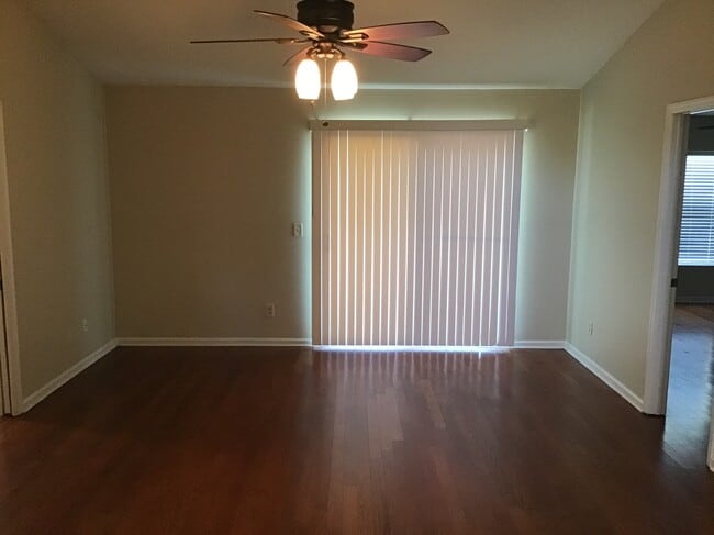 Building Photo - 3264 Fox Squirrel Dr