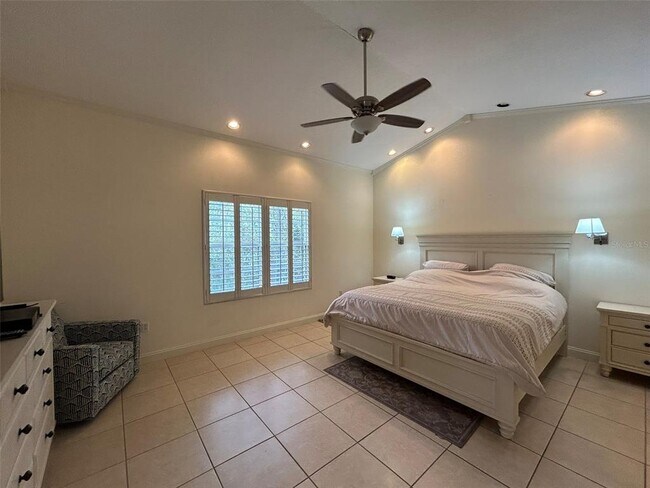 Building Photo - 3608 54th Dr W