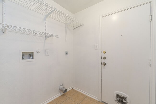 Building Photo - 13803 Laramie Hill