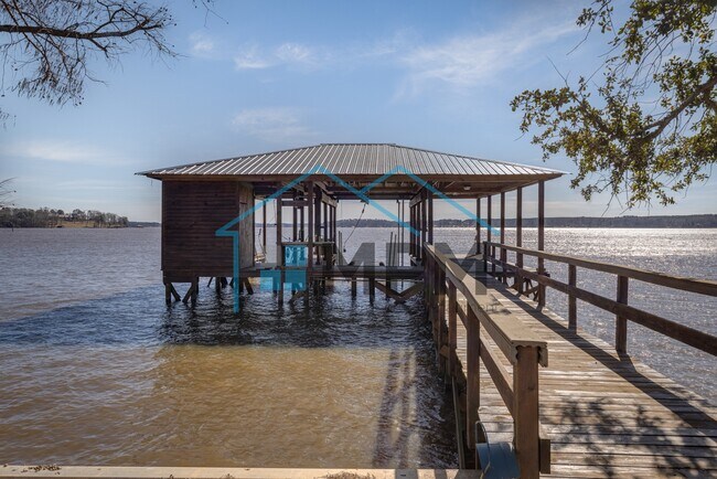 Building Photo - 1589 Terral Island Rd