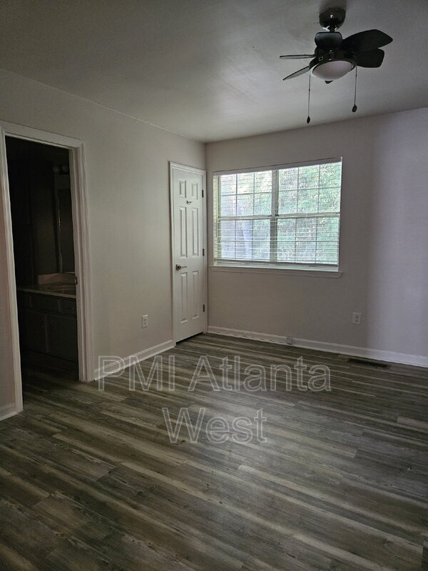 Building Photo - 5128 Afton Way SE