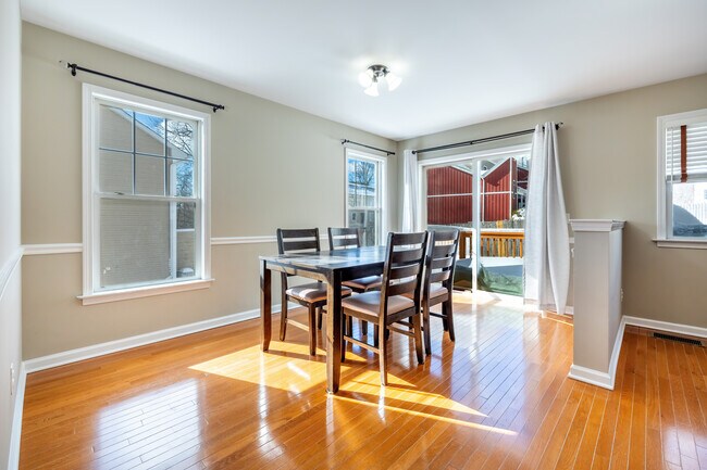 Building Photo - 15 Scuppo Rd