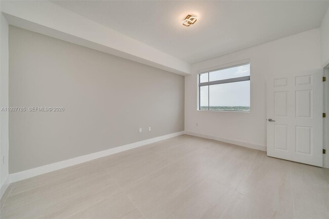 Building Photo - 140 S Dixie Hwy