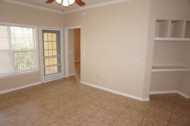 Building Photo - 3611 Conroy Rd