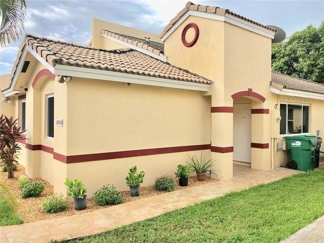 Building Photo - 20554 SW 93rd Ave