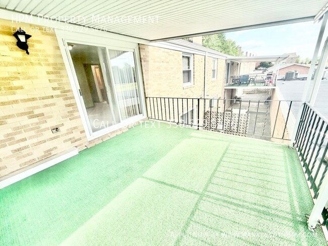 Building Photo - 7155 Starcliff Ave NW