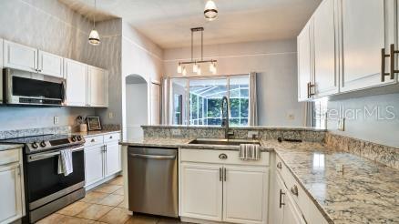 Building Photo - 12804 Raysbrook Dr