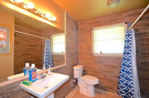 Building Photo - Nice Country living!