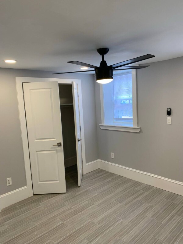 Building Photo - 530 King St